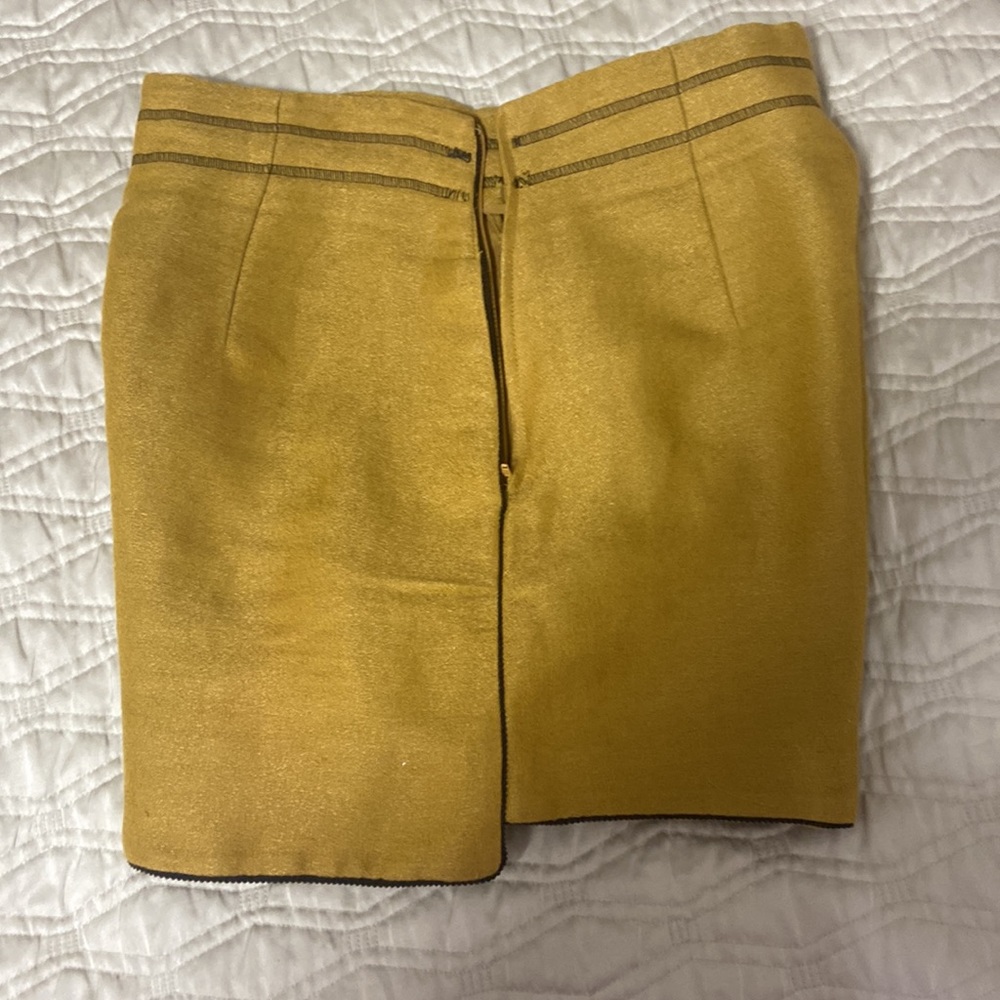 Fendy Highrise Short Size S
